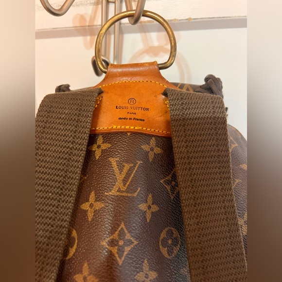 Vintage boho Louis Vuitton bag - Picture 4 of 8